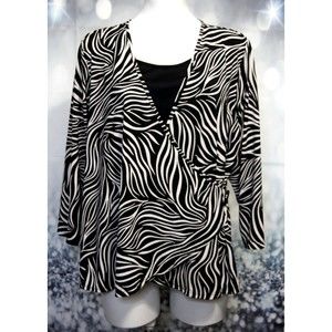 Cato Woman Womens Knit Top 3/4 Sleeve 2-in-1 Black/white Wrap Around 14/16W